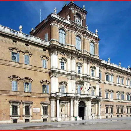 Empire - Casa Vacanze Modena Exterior photo